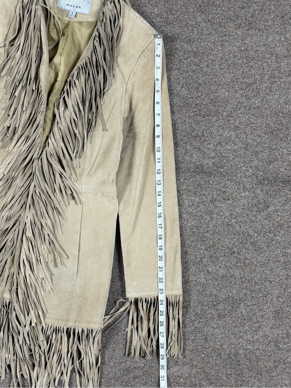 Vintage Wilsons Tan Suede Leather Mid Length Fringe Trim Jacket Women’s Small - Picture 8 of 12